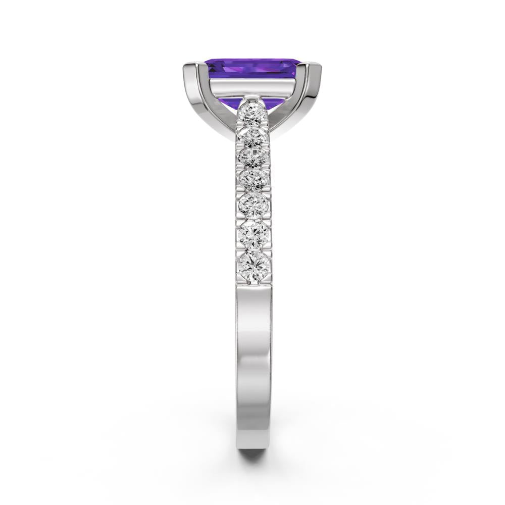 Diamond Ring with Tanzanite in White Gold