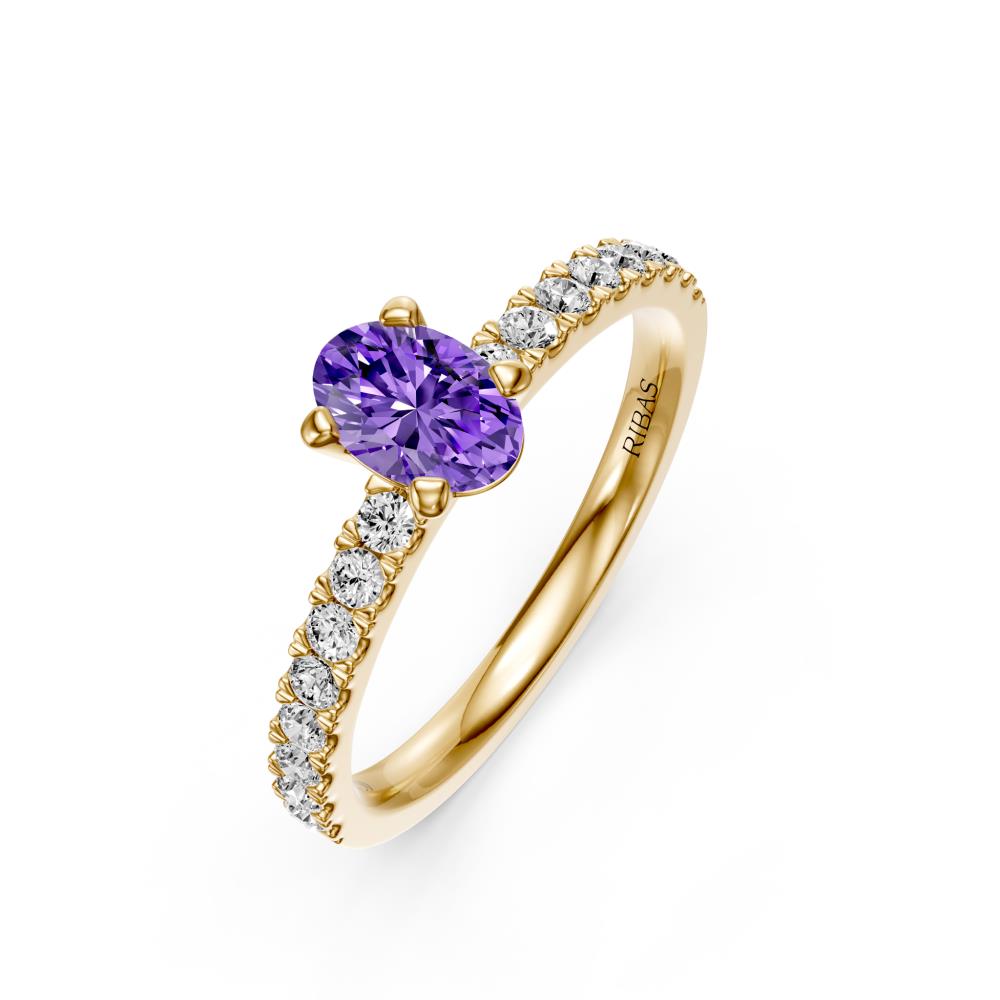 Diamond Ring with Tanzanite in Yellow Gold