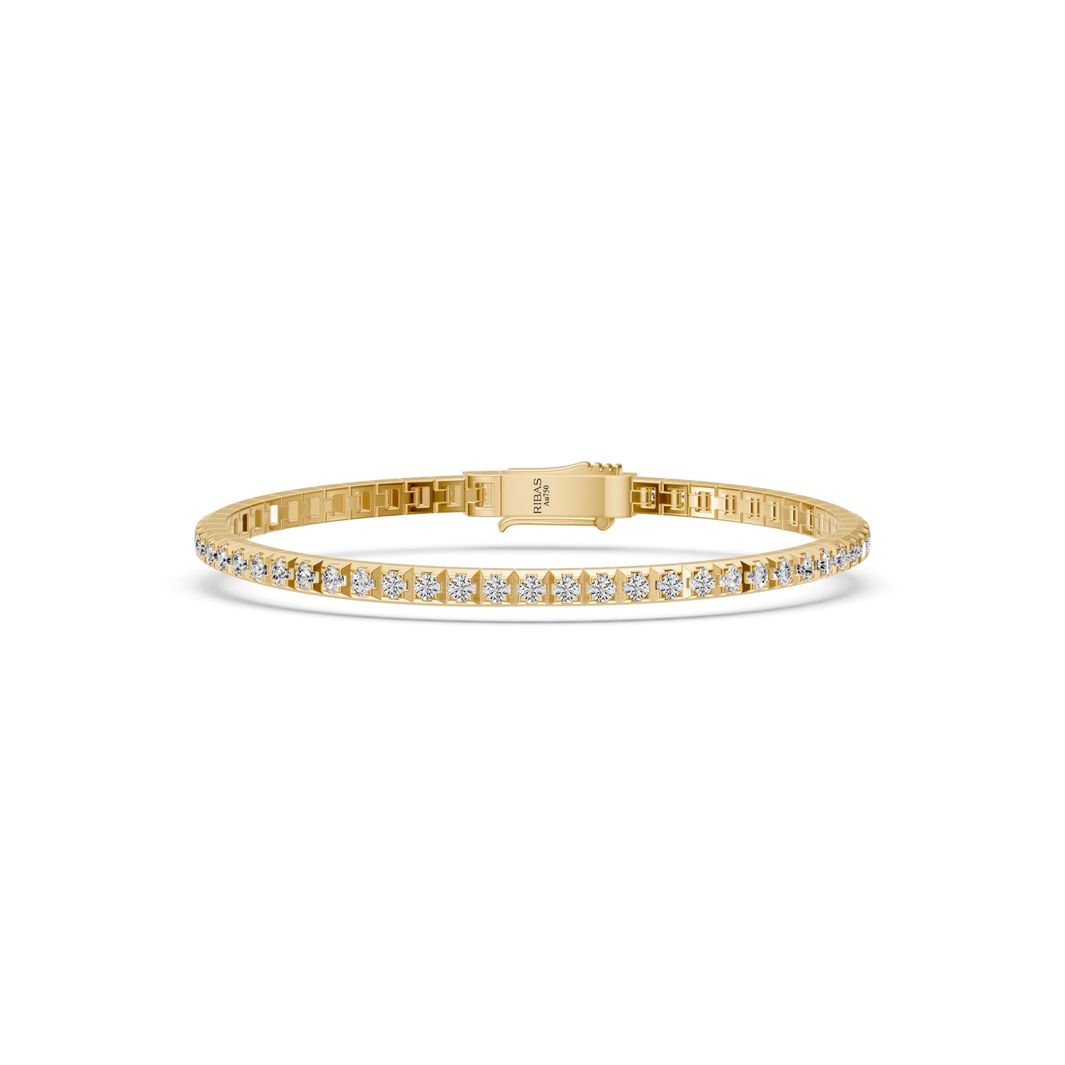 Diamond Tennis Bracelet in Yellow Gold