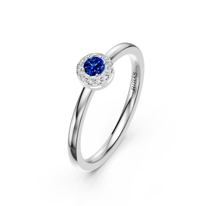Emerald and Diamond Ring in White Gold
