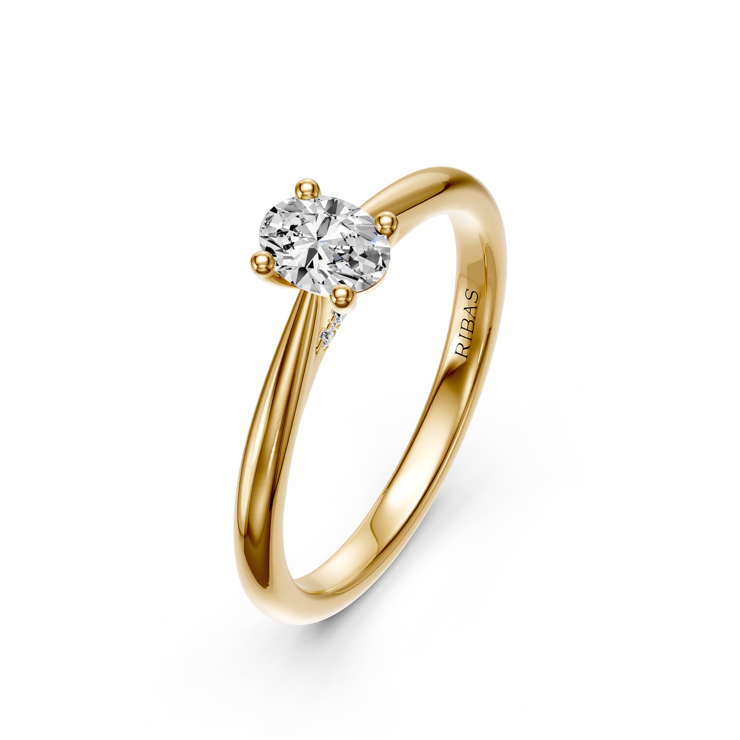 Diamond Ring in Yellow Gold