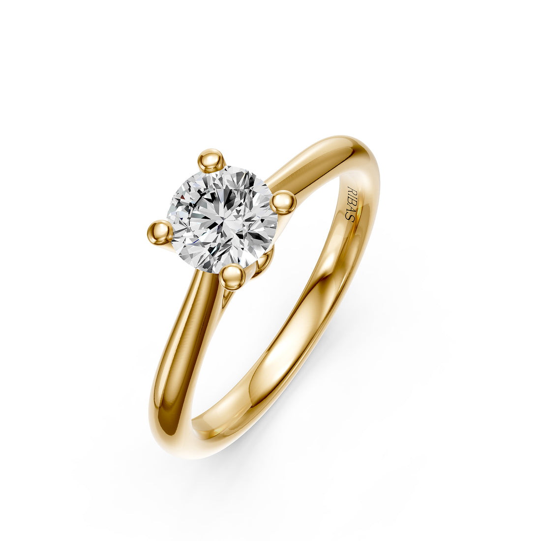 Diamond Ring in Yellow Gold