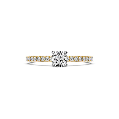 Diamond Ring in Yellow Gold