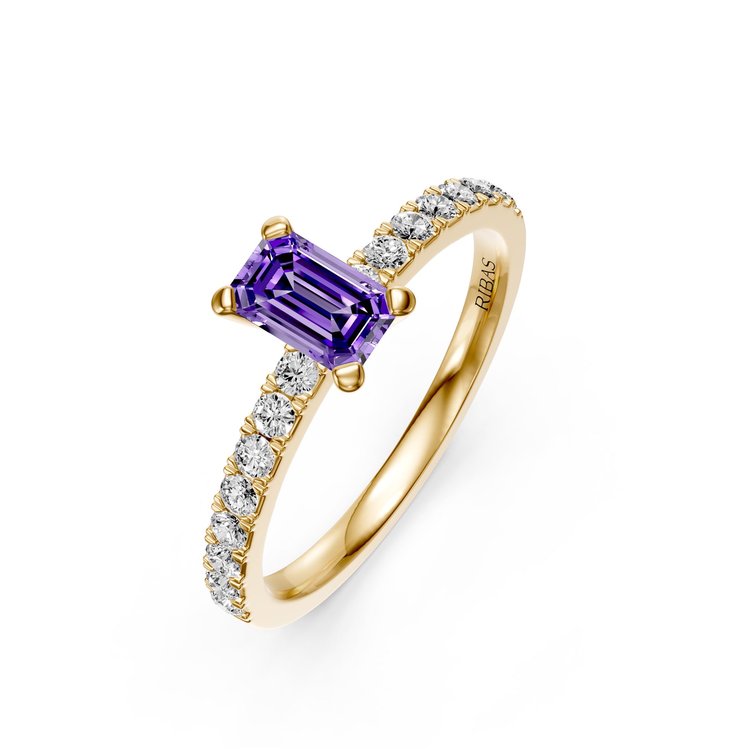 Diamond Ring with Tanzanite in Yellow Gold