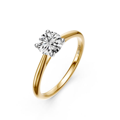 Diamond Ring in Yellow Gold