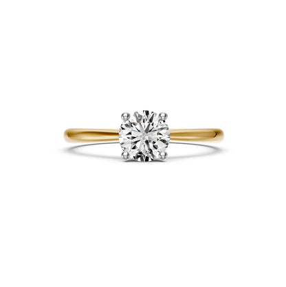 Diamond Ring in Yellow Gold