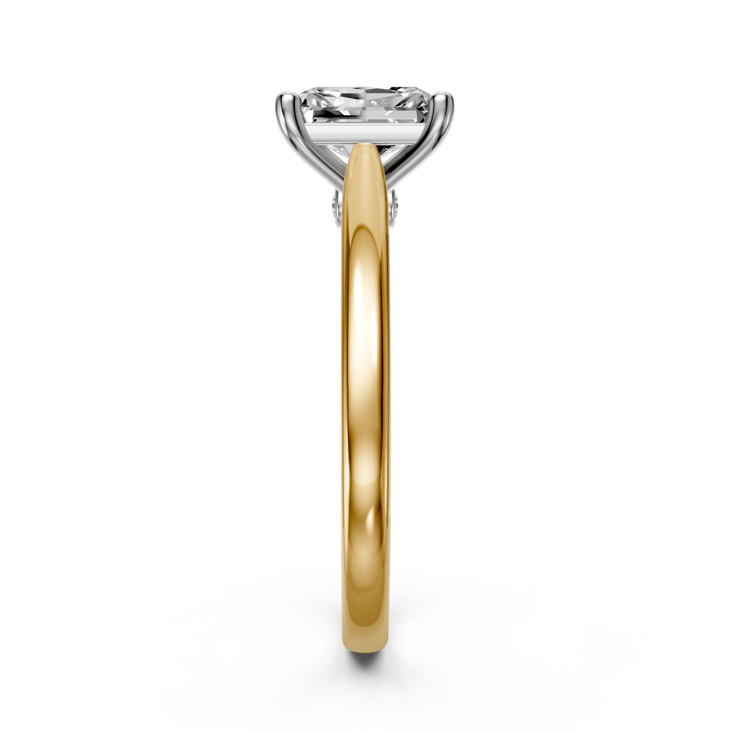 Diamond Ring in Yellow Gold
