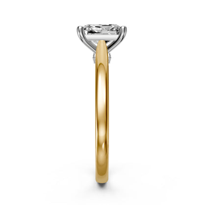 Diamond Ring in Yellow Gold